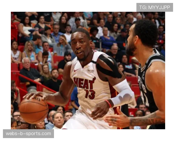 热火103-100逆转击败公牛，巴特勒关键防守锁定胜局